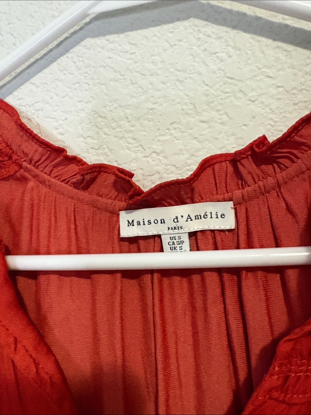 Maison D’Amelie Paris coral Red Ruffle-Trim V-Neck Blouse with satin feel Small - Picture 2 of 5